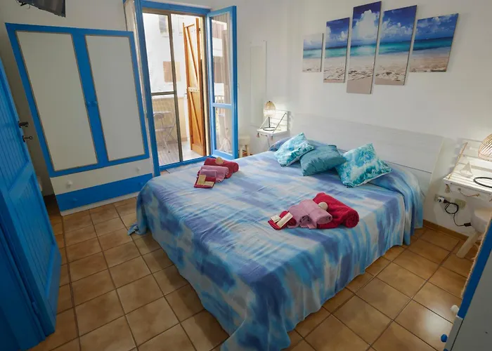 Derudas\'S House